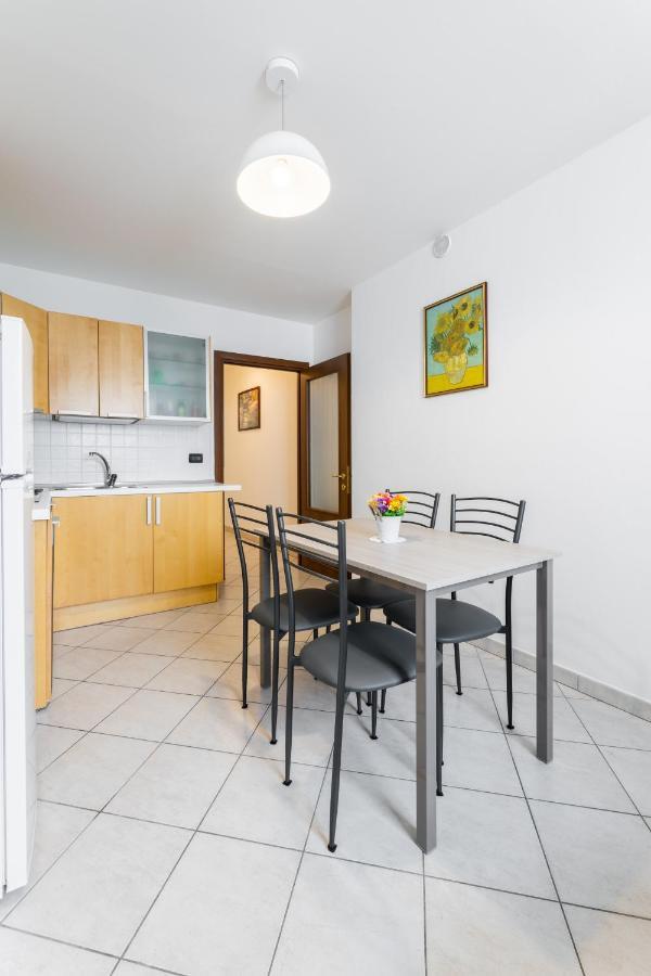 Aosta Centre Apartments - Croce Di Citta 88 Экстерьер фото